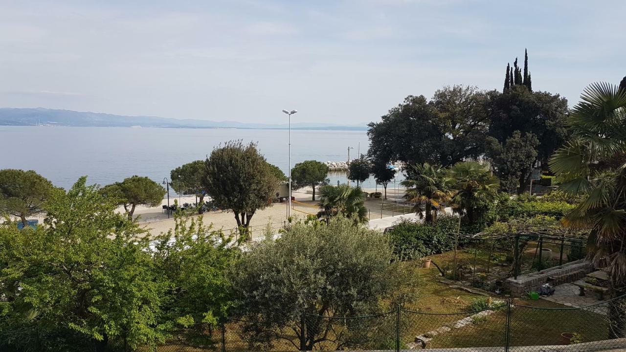 Apartments Opatija-Ičići エクステリア 写真