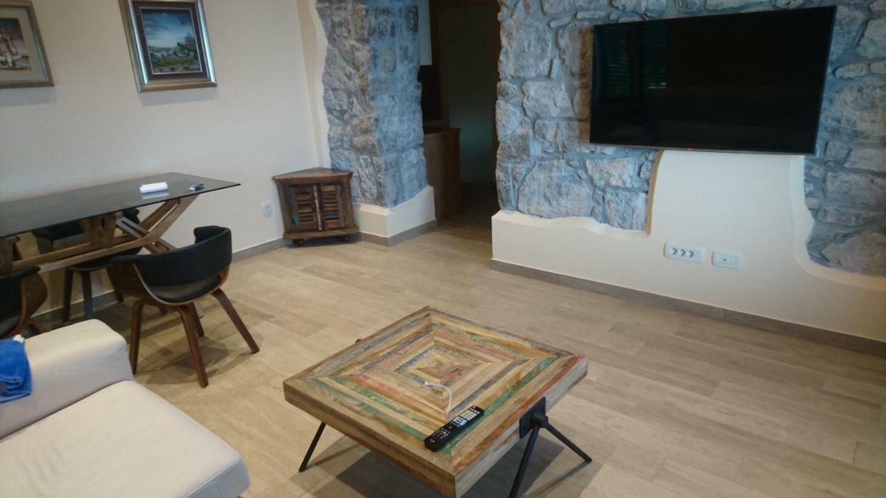 Apartments Opatija-Ičići エクステリア 写真